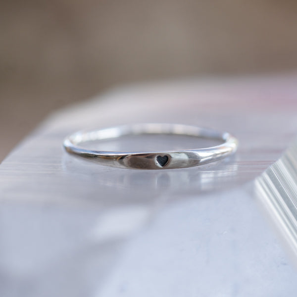 Dainty Heart Silver Band