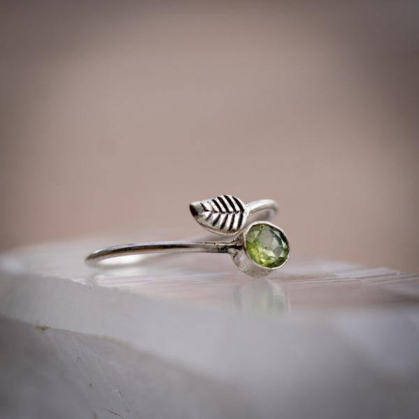 Peridot Leaf Ring