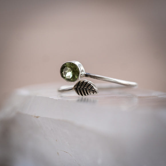 Peridot Leaf Ring