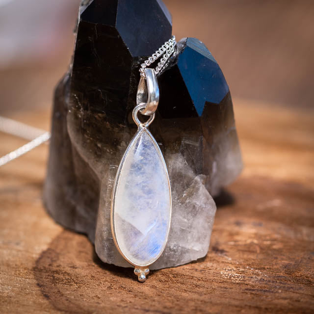 Elegant Moonstone Necklace