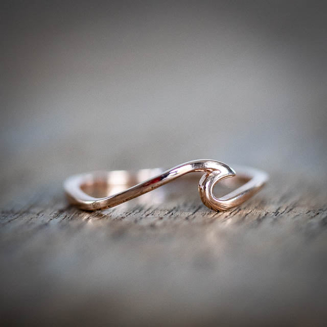Rose Gold Wave Ring