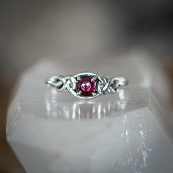 Celtic Knot Garnet Ring