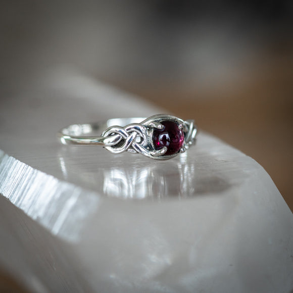 Celtic Knot Garnet Ring