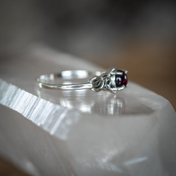 Celtic Knot Garnet Ring