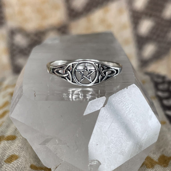 Celtic Star Ring