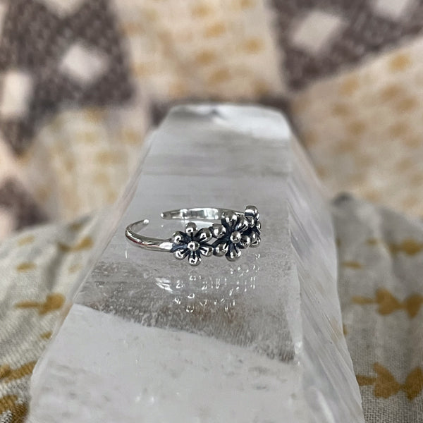 Flower Toe Ring