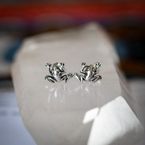 Frog Studs