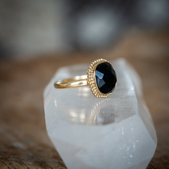 Gold Cut Black Onyx Ring
