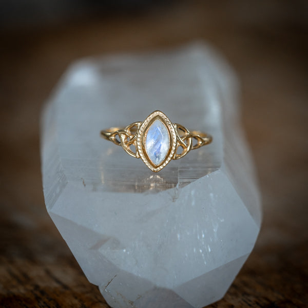 Gold Celtic Moonstone Ring