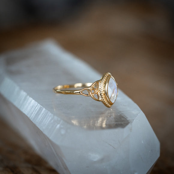 Gold Celtic Moonstone Ring