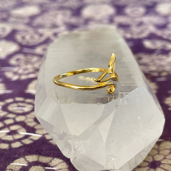 Gold Whale Tail Ring