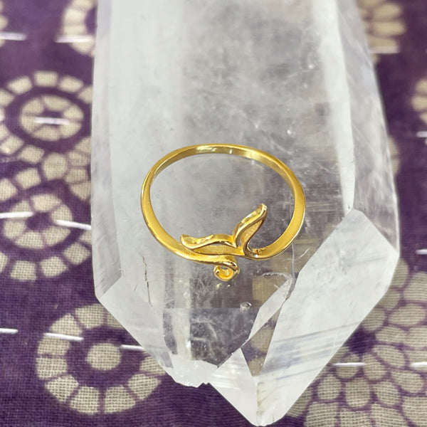 Gold Whale Tail Ring