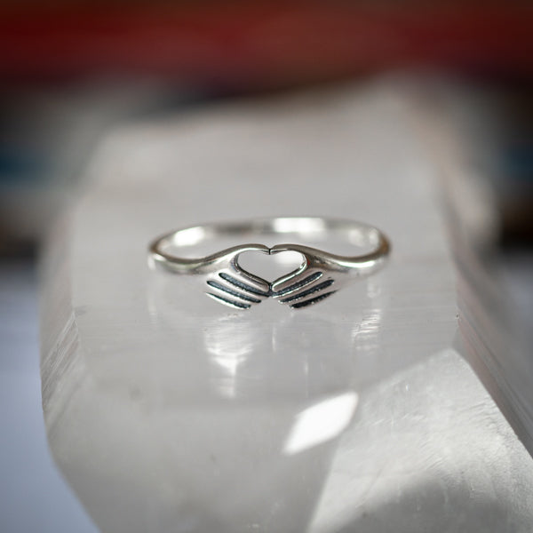 Heart Hands Ring