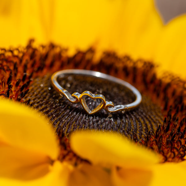 Dainty Heart Ring