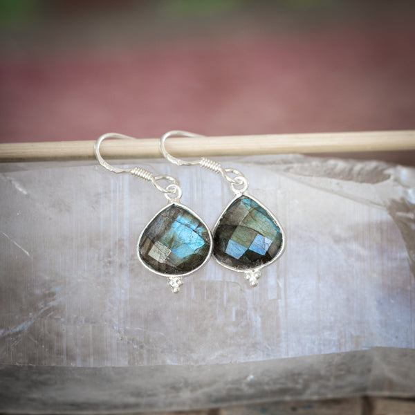 Boho Cut Labradorite Earrings