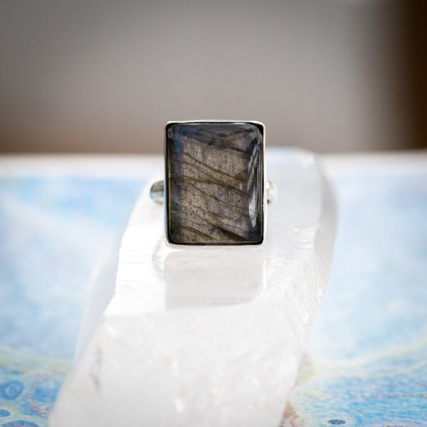 Large Labradorite Ring
