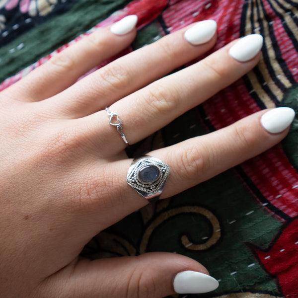 Stellar Labradorite Ring