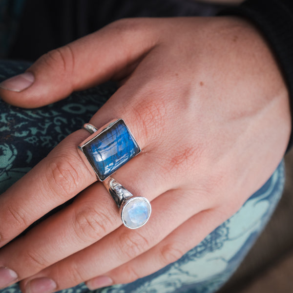 Large Labradorite Ring