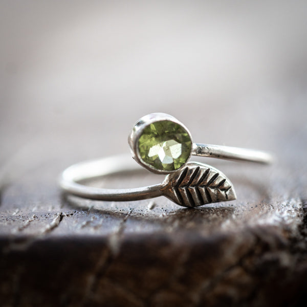 Peridot Leaf Ring