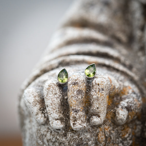 Dainty Cut Peridot Studs