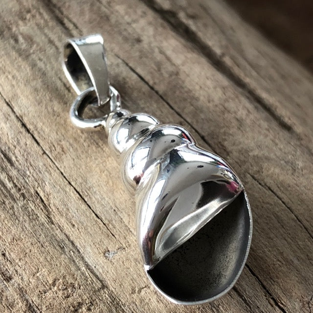 Seashell Pendant