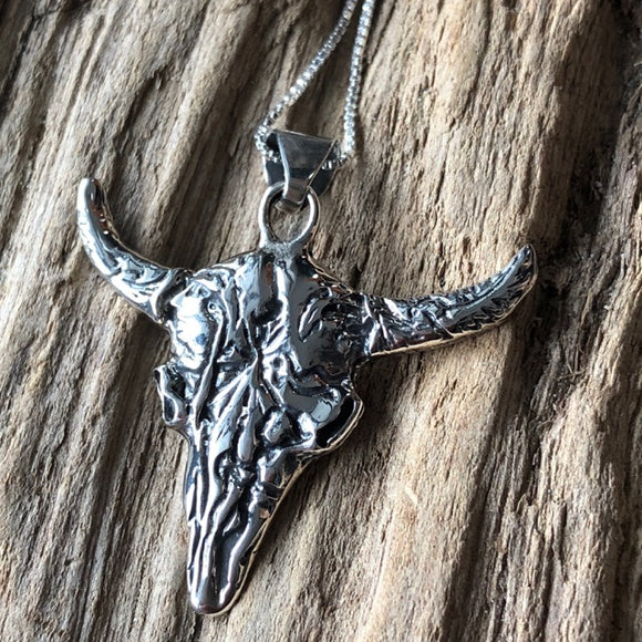 mexican long horn sterling silver pendant