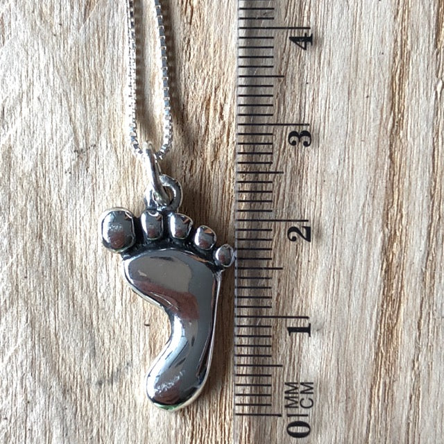 Twinkle Toes Pendant