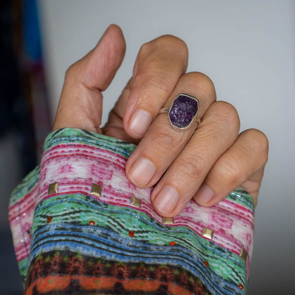 Roughcut Amethyst Ring