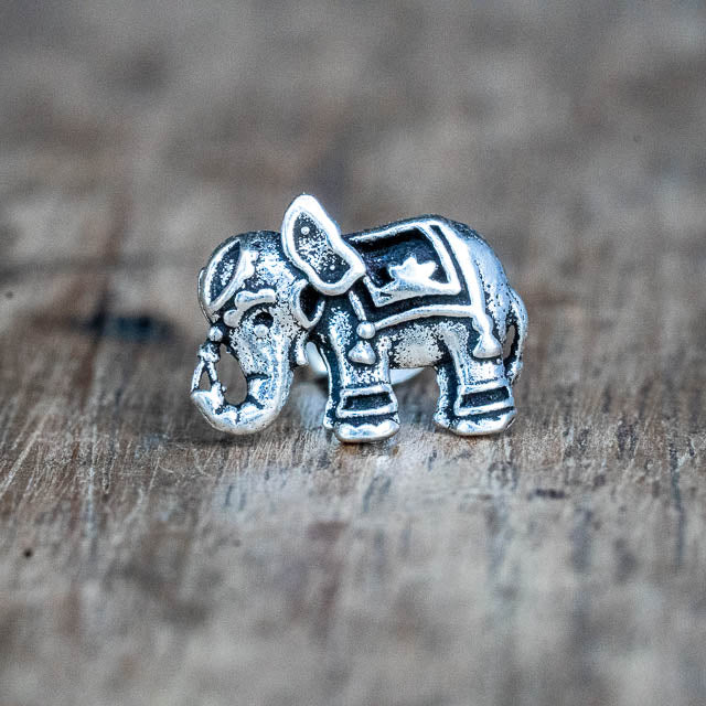 Ole Lynggaard Copenhagen  Elephant pendant medium