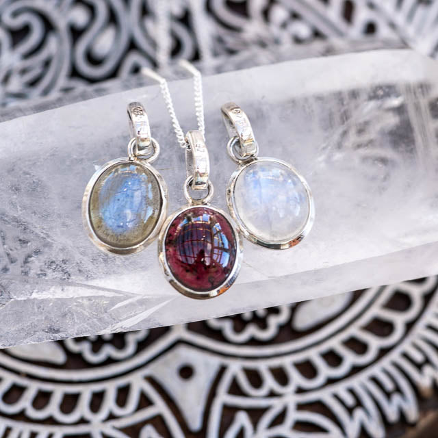 Oval Moonstone Necklace