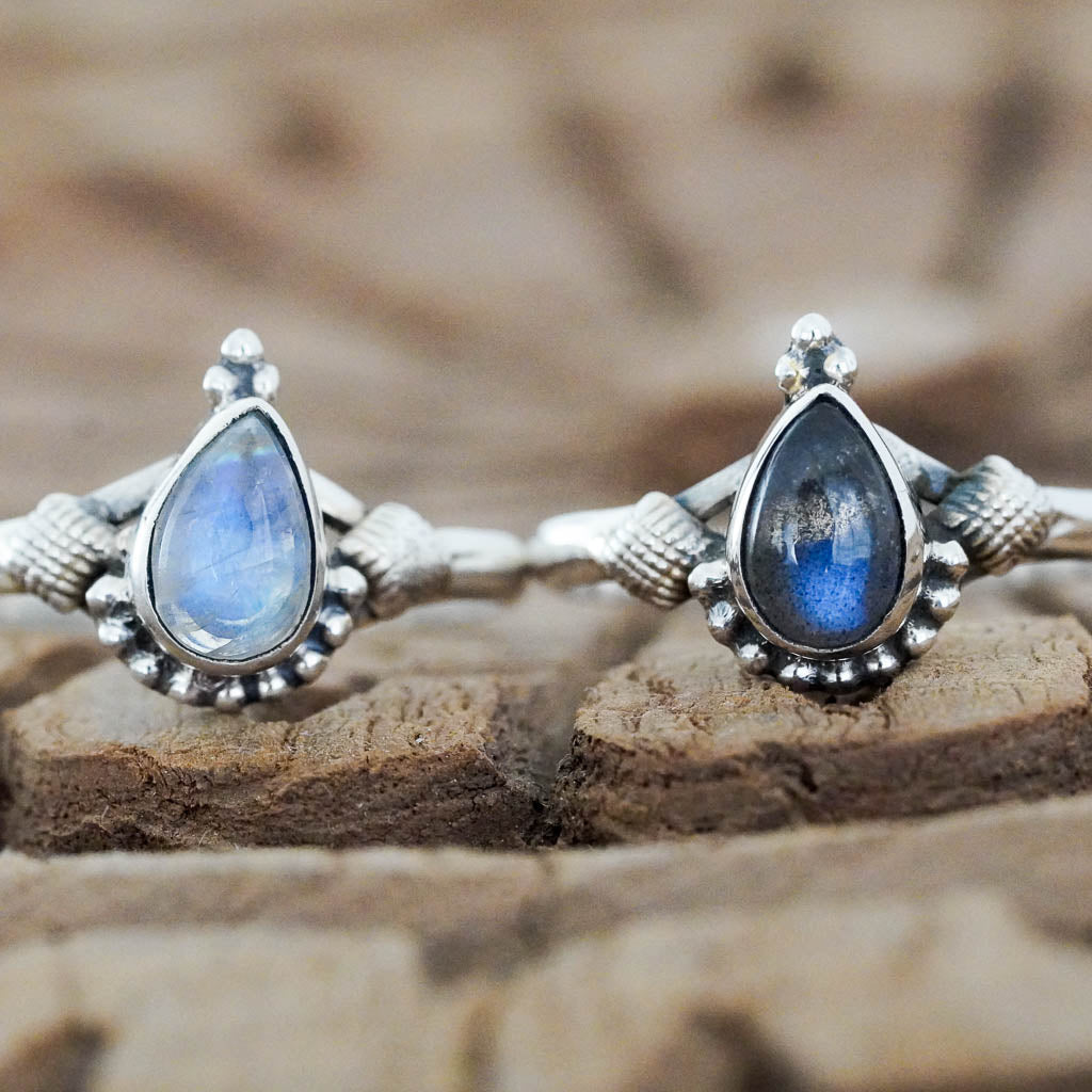 Serendipity Labradorite Ring