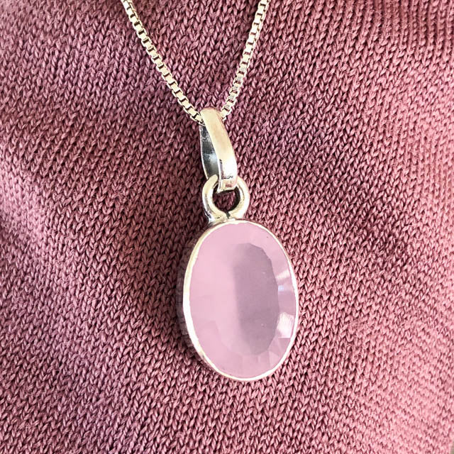 Oval Rose Quartz Necklace
