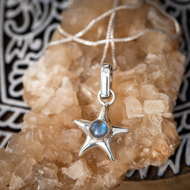 Star Labradorite Necklace
