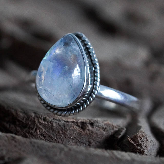 18kgp + SV925 Tanzanian Blue Moonstone / mini one stone ring - Shop  17select -Hina Jewelry- General Rings - Pinkoi