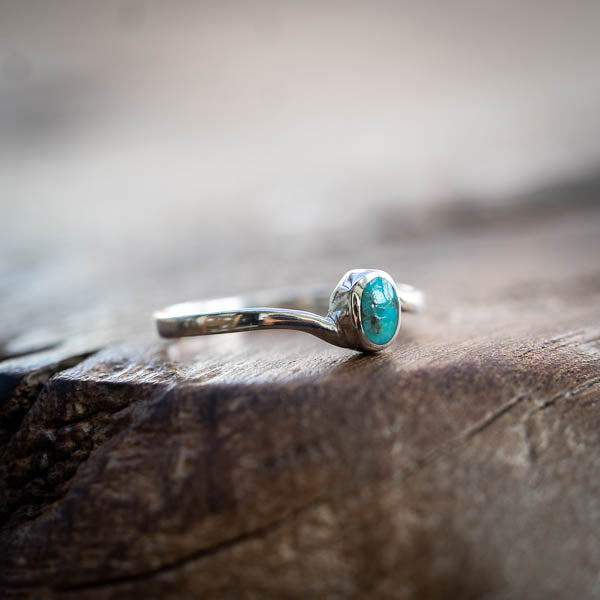 Curve Turquoise Ring